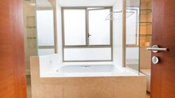 The Berth By The Cove (D4), Condominium #614766701